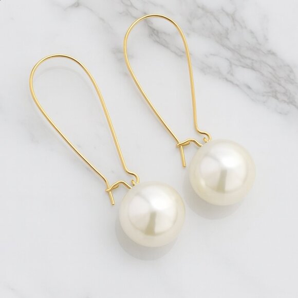 “Brianna” Pearl drop hoop earrings - Picture 3 of 3